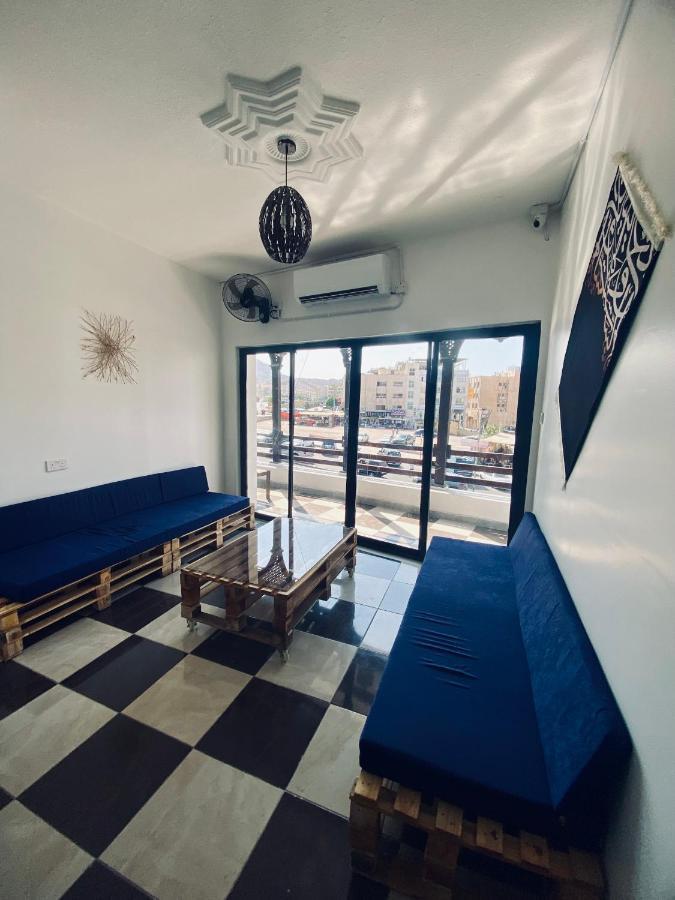 Friends Oasis Hostel Aqaba Luaran gambar